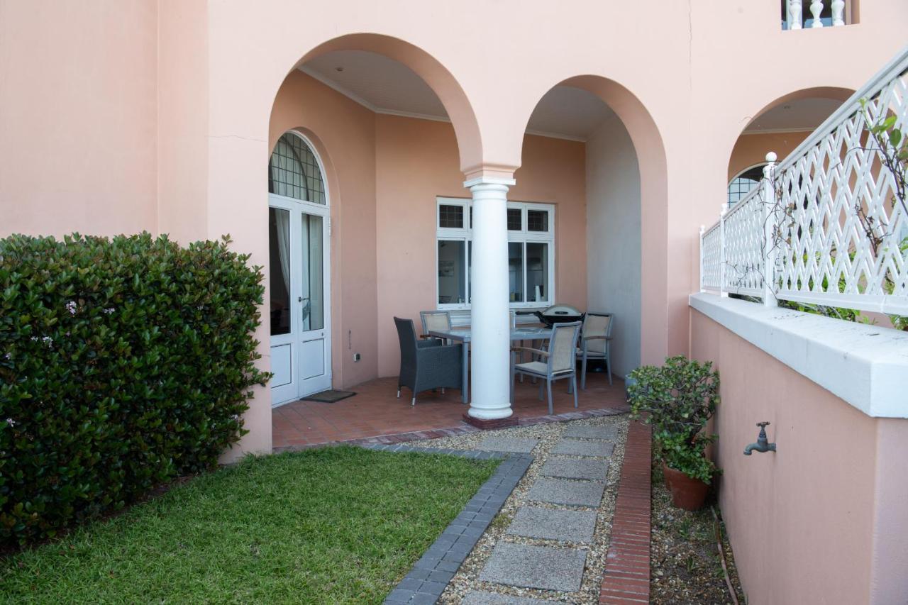 The Majestic Apartments Kalk Bay Exterior photo